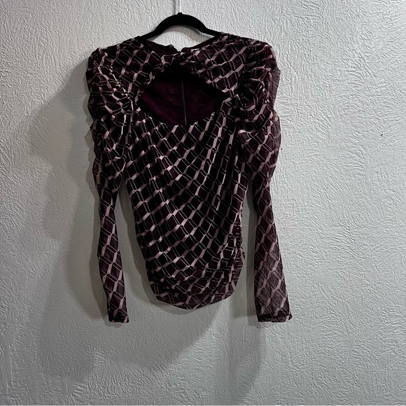 ASTR The Label Long Sleeve Demi Top Women’s Size Large Wine-Pink Geo Ruched - Picture 3 of 15